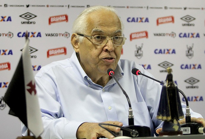 Eurico Coletiva Vasco (Foto: Paulo Fernandes/Vasco.com.br) Eurico Coletiva Vasco (Foto: Paulo Fernandes/Vasco.com.br)