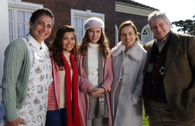 Com Vanessa Giácomo, Marjorie Estiano, Bia Seidl e Fúlvio Stefanini em gravação de 'Duas caras', em 2007 (FOTO: Renato Rocha Miranda/ TV Globo)