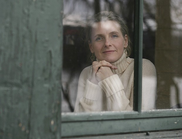 Liz Gilbert acaba da lençar novo livro (Foto: Pascal Perch (Corbis Outline) ) Liz Gilbert acaba da lençar novo livro (Foto: Pascal Perch (Corbis Outline) )