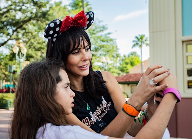 Suzana Gullo e Donatella (Foto: Walt Disney World Resort / Abigail Nilsson) Suzana Gullo e Donatella (Foto: Walt Disney World Resort / Abigail Nilsson)
