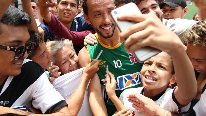 treino do vasco na arena (Foto: Gabriel Mansur)