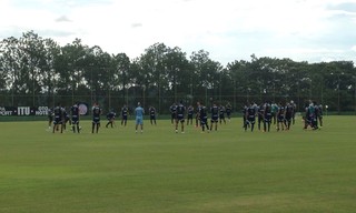 Marcelo Oliveira repete time titular e trabalha bola aérea no Palmeiras