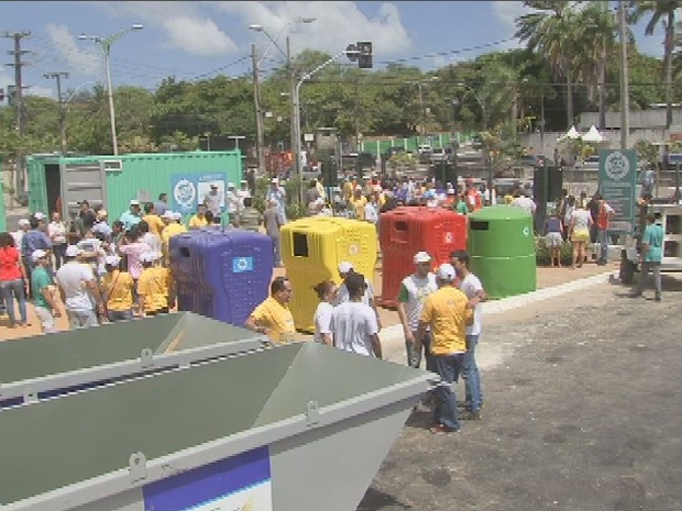 Ecoponto em formato de contêiner é inaugurado em Fortaleza (Foto: Reprodução/ TV Verdes Mares)