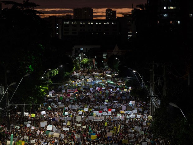 Protesto no Recife (Foto: Yasuyoshi Chiba/AFP)