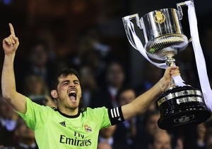 Casillas Barcelona x Real Madrid - Copa do Rei (Foto: AFP)