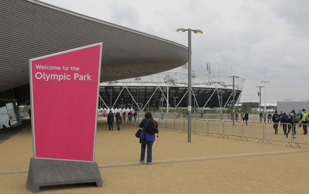 Entrada principal do Parque Olimpico de Londres (Foto: Cahê Mota)