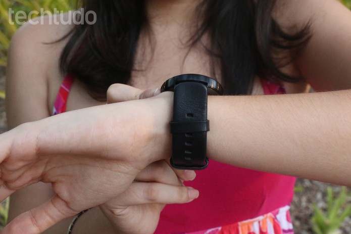 Pulseira do Moto 360 (Foto: Lucas Mendes/TechTudo) Pulseira do Moto 360 (Foto: Lucas Mendes/TechTudo)