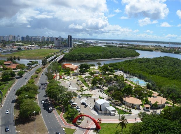 Vista panoramica do Parque dos Cajueiros na Avenida Beira Mar em Aracaju (SE) (Foto: Flávio Antunes/G1 SE)