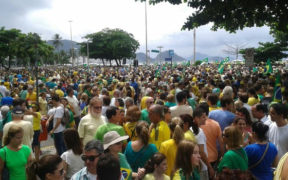 Manifestação no Rio (Foto: Macelo Bortoloti/ÉPOCA)
