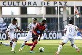 Oswaldo elogia elenco, pede reforço de peso e descarta volante do Ituano Oswaldo elogia elenco, pede reforço de peso e descarta volante do Ituano
