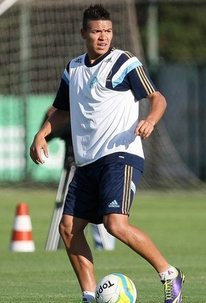 Sem Valdivia, Verdão se reapresenta com indefinição no meio-campo