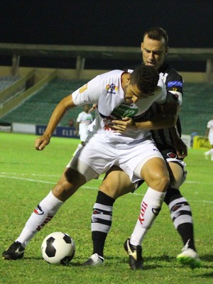 River-PI x Botafogo-PB, Copa do Nordeste (Foto: Renan Morais) River-PI x Botafogo-PB, Copa do Nordeste (Foto: Renan Morais)