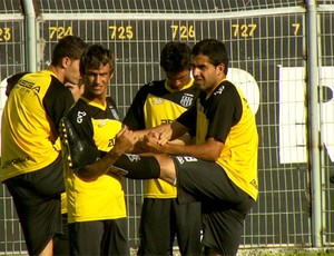 Jogadores da Ponte durante treino (Foto: Reprodução EPTV)