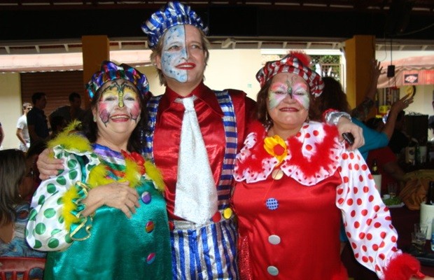 Marchinhas de carnaval e fantasias são carro-chefe do bloco (Foto: Arquivo pessoal)