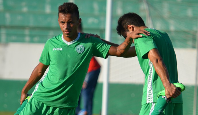Fernandinho meia Guarani (Foto: Murilo Borges)