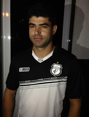 Ari Barros, gerente de futebol do Treze (Foto: Silas Batista / GloboEsporte.com)
