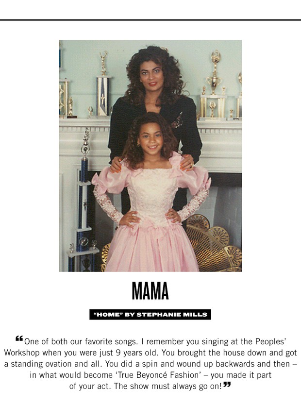 Beyoncé com a mãe (Foto: Reprodução/ Site Oficial)