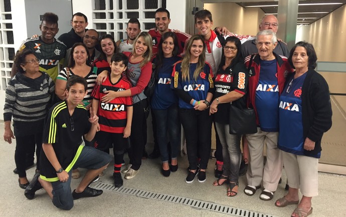César posa com família após Flamengo x Galo (Foto: Arquivo pessoal)