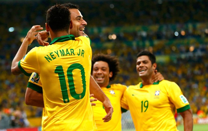fred neymar brasil espanha copa das confederações (Foto: Agência Reuters)