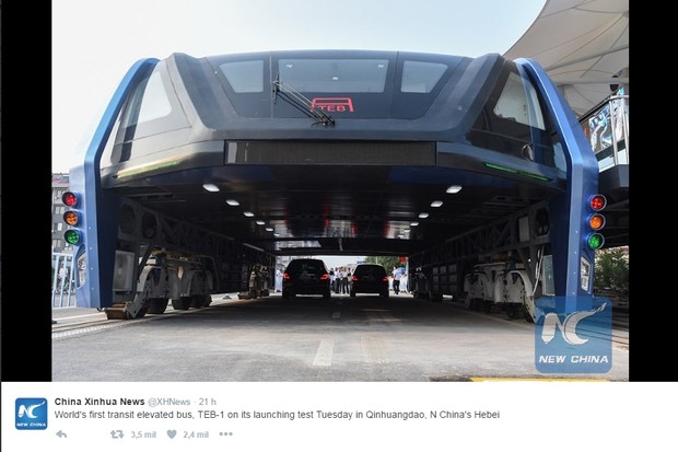 O ônibus tem capacidade para transportar 300 passageiros (Foto: Reprodução/Twitter)