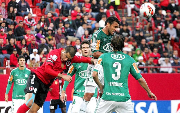 Charles jogo Palmeiras Tijuana Libertadores (Foto: EFE)