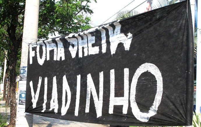 Protesto Corinthians Araraquara (Foto: Rodrigo Faber)