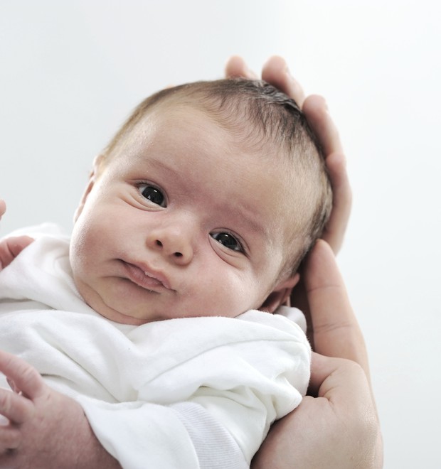 Featured image of post Como Cuidar De Um Bebe Recem Nascido 12 motivos para o choro do beb