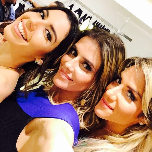 Camila Coutinho, Deborah Secco e Giovanna Ewbank em evento em Brasília (Foto: Instagram/ Reprodução)