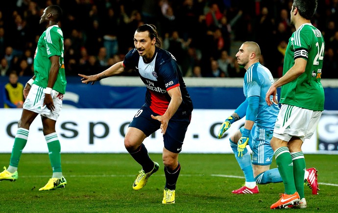 Ibrahimovic PSG gol Saint Etienne (Foto: Agência Reuters)