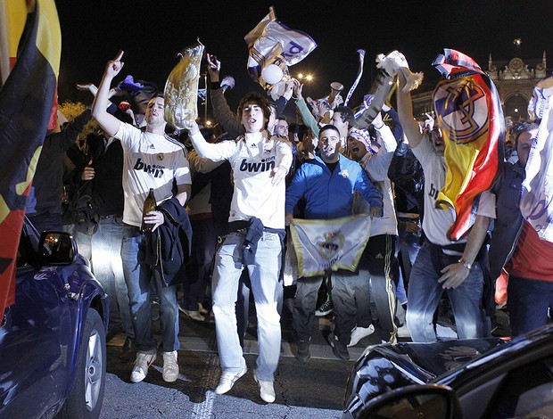 Torcida, Real Madrid, Comemorando (Foto: EFE)