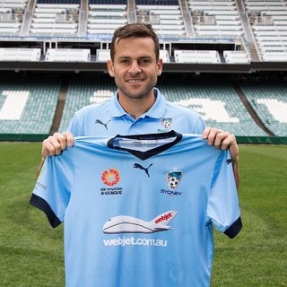 Bobô aprova volta de Jô e diz que quase jogou em rival do Corinthians