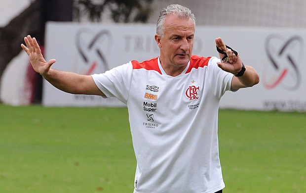 Dorival Junior no treino do Flamengo (Foto: Alexandre Vidal / Fla Imagem)