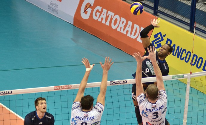 Vôlei Taubaté x Cruzeiro Superliga (Foto: Jonas Barbetta/Tuddo Comunicação)