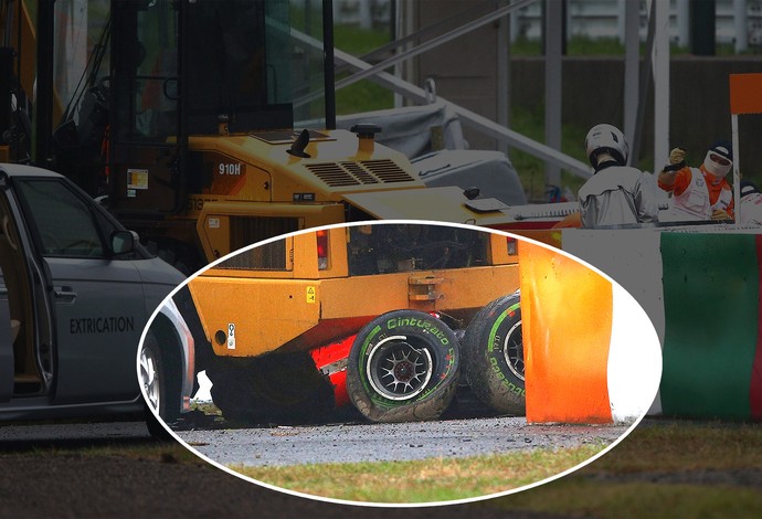 Jules Bianchi bateu com Marussia em trator durante GP do Japão (Foto: Getty Images)