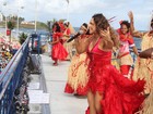 Daniela Mercury empolga trio em Salvador