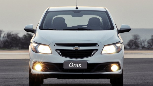 Chevrolet Onix 3 (Foto: Chevrolet Onix LTZ 1.4 Flex)