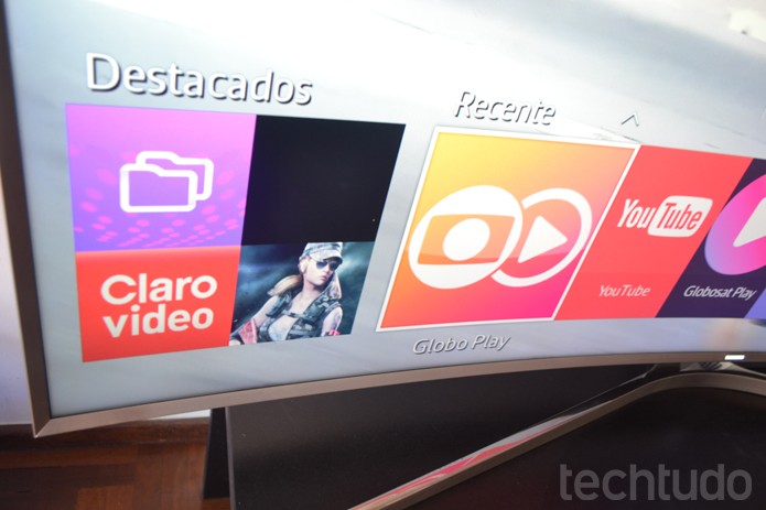 Smart TVs da Samsung vem equipadas com Tizen, novo sistema operacional para televisores (Foto: Melissa Cruz / TechTudo)