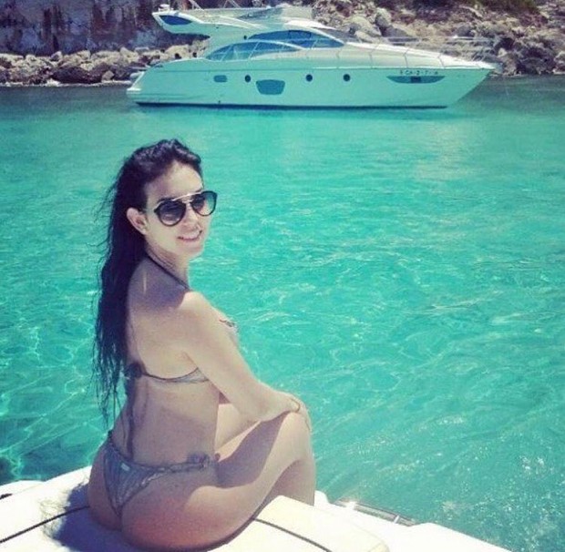 Georgina Rodriguez, a nova namorada do jogador português Cristiano Ronaldo, é espanhola e tem 21 anos (Foto: Reprodução do Instagram) Georgina Rodriguez, a nova namorada do jogador português Cristiano Ronaldo, é espanhola e tem 21 anos (Foto: Reprodução do Instagram)