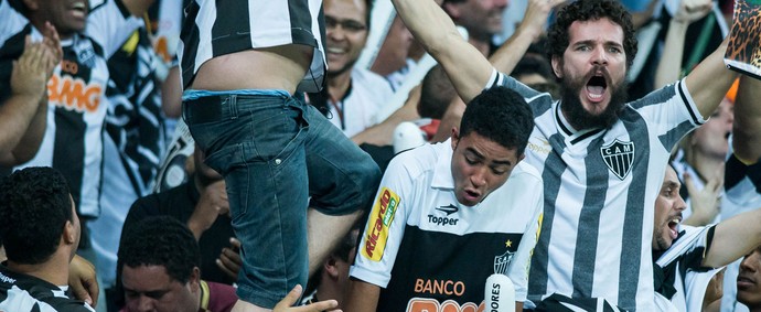 Daniel Oliveira, torcida, Atlético-MG x Olimpia (Foto: Alexandre Rezende)