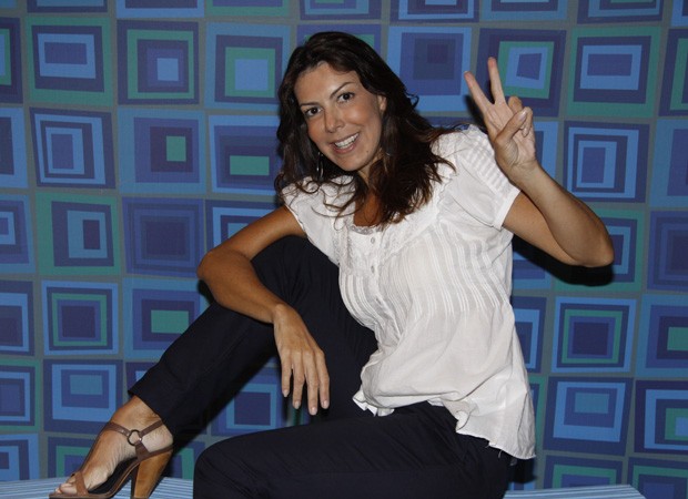 Claudia Lira já atuou em mais de dez novelas na TV Globo, sendo a última delas Segundo Sol, em 2018 (Foto: TV Globo/Isac Luz)