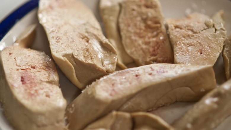 O que é foie gras? Como é feito e porque é tão polêmico