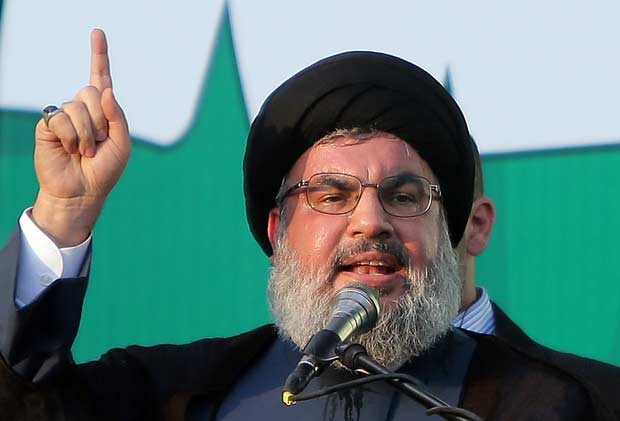 Hassan Nasrallah discursa durante protesto nesta segunda-feira (17) em Beirute, no Líbano (Foto: Joseph Eid/AFP)