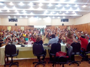 Assembléia Geral dos professores da universidades estaduais do Ceará (Foto: Divulgação)