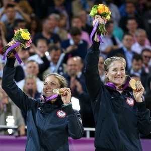 Em Londres 2012, Kerri Walsh e Misty May venceram o terceiro ouro seguido (Foto: Getty Images)