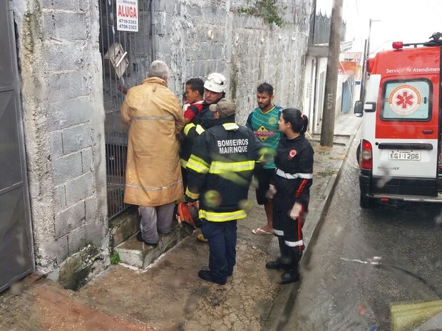 Corpo de Bombeiros de Mairinque atenderam a ocorrência (Foto: Corpo de Bombeiros de Mairinque/Divulgação)
