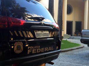 Polícia Federal deflagra operação em Salvador (Foto: Divulgação/PF) Polícia Federal deflagra operação em Salvador (Foto: Divulgação/PF)