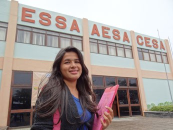 Jovem de Buíque se matriculou em curso de Letras. (Foto: Luna Markman/ G1)