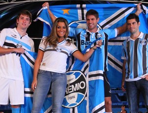 Lançamento uniformes Grêmio no Olímpico (Foto: Lucas Uebel/Divulgação/Grêmio)