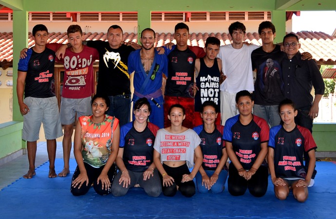 Projeto Jiu Jitsu na Escola, da academia J.S. Nova União  (Foto: Nathacha Albuquerque)