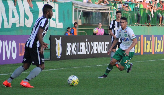 Lucas Gomes Chapecoense (Foto: Giba Pace Thomaz/Chapecoense) Lucas Gomes Chapecoense (Foto: Giba Pace Thomaz/Chapecoense)